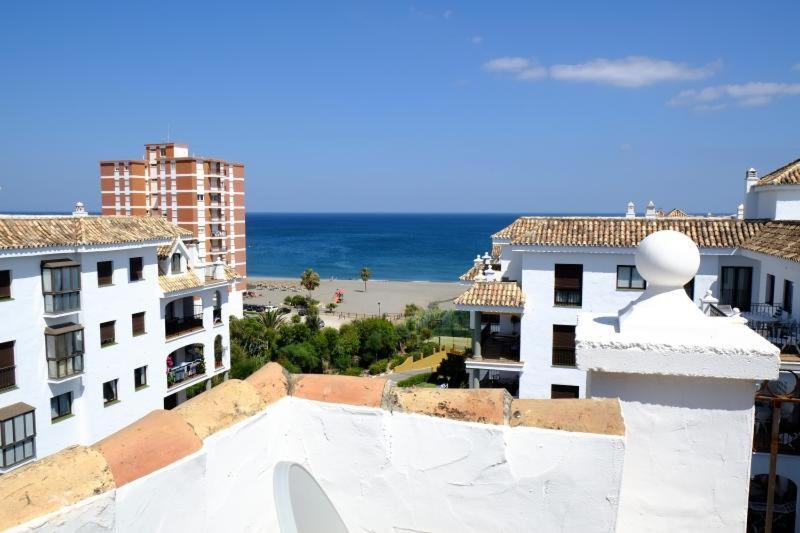 Penthouse Marina La Duquesa Apartman Manilva Kültér fotó
